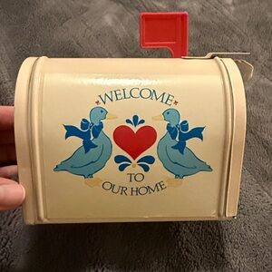 Vintage Duck Mailbox